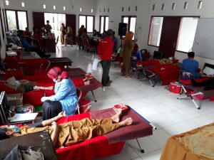 PMI Sulsel Gelar Donor Darah di Kecamatan Bontolempangan
