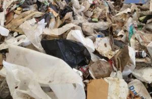 Diduga Masih Ada Perusahaan Serahkan Pengelolaan Sampah Asal-Asalan, Pemerhati Lingkungan Desak DLHK Karawang Tegas