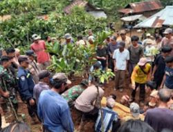 Tim Sar Gabungan Berhasil Temukan Korban Terakhir Tertimbun Tanah Longsor di Kampung Jukuh Batu